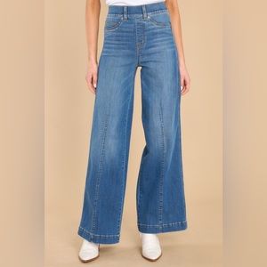 NWOT SPANX Seamed Front Vintage Indigo Wide Leg Jeans